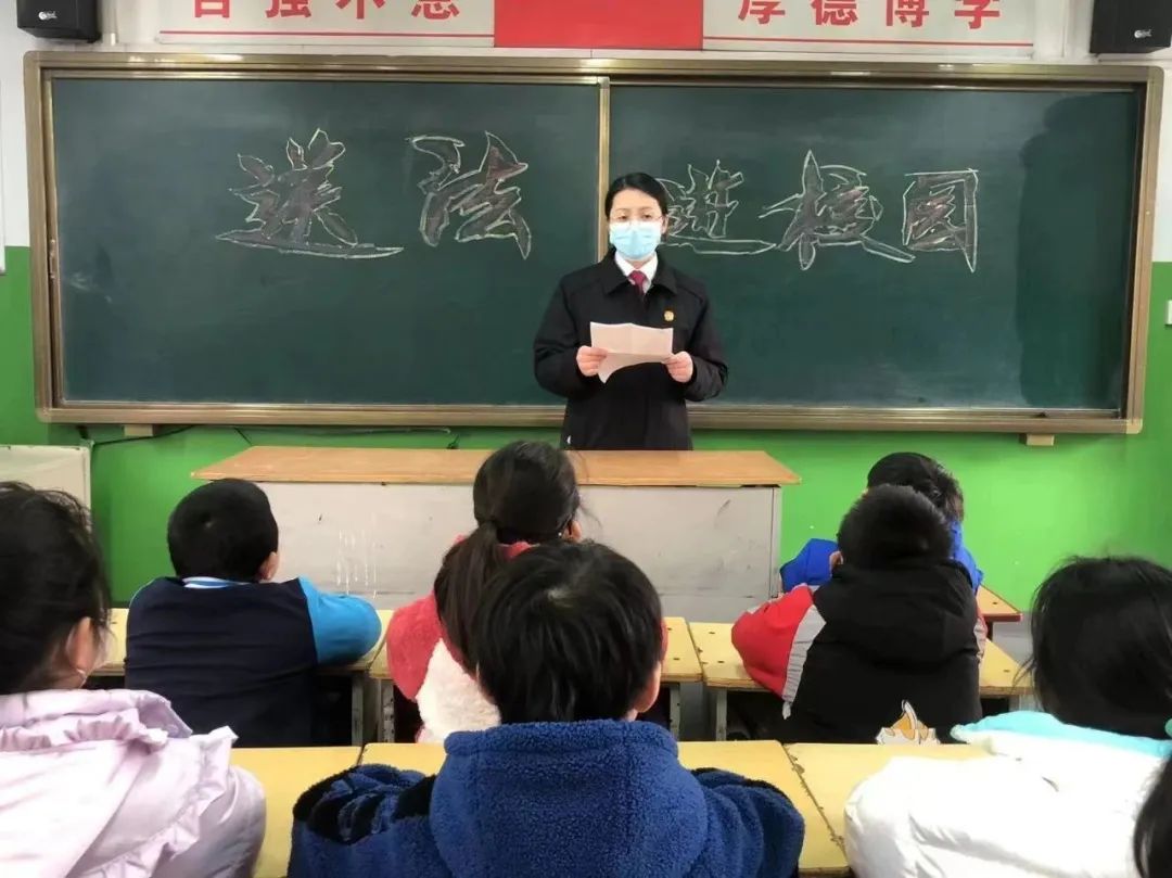 1676457889580065461.png tem.png