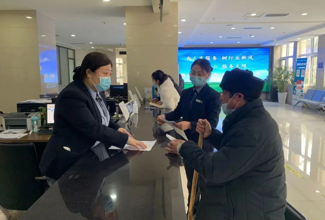 1676891955245075554.png tem.png