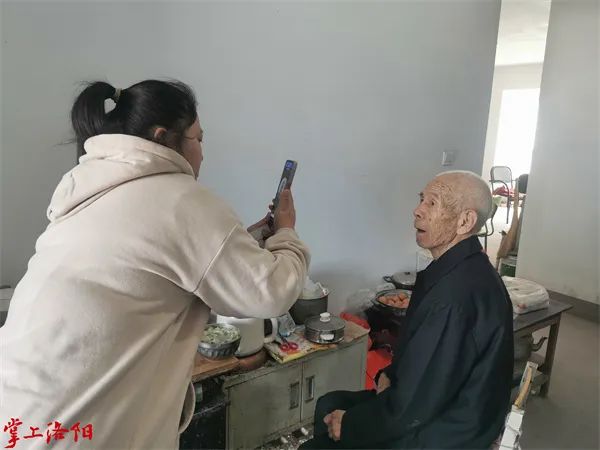 1683193940370022282.png tem.png