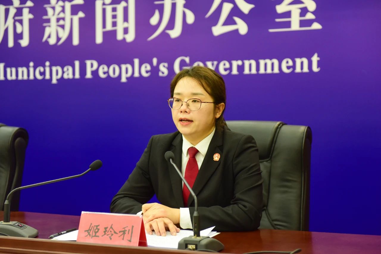 1683195891373049357.png tem.png