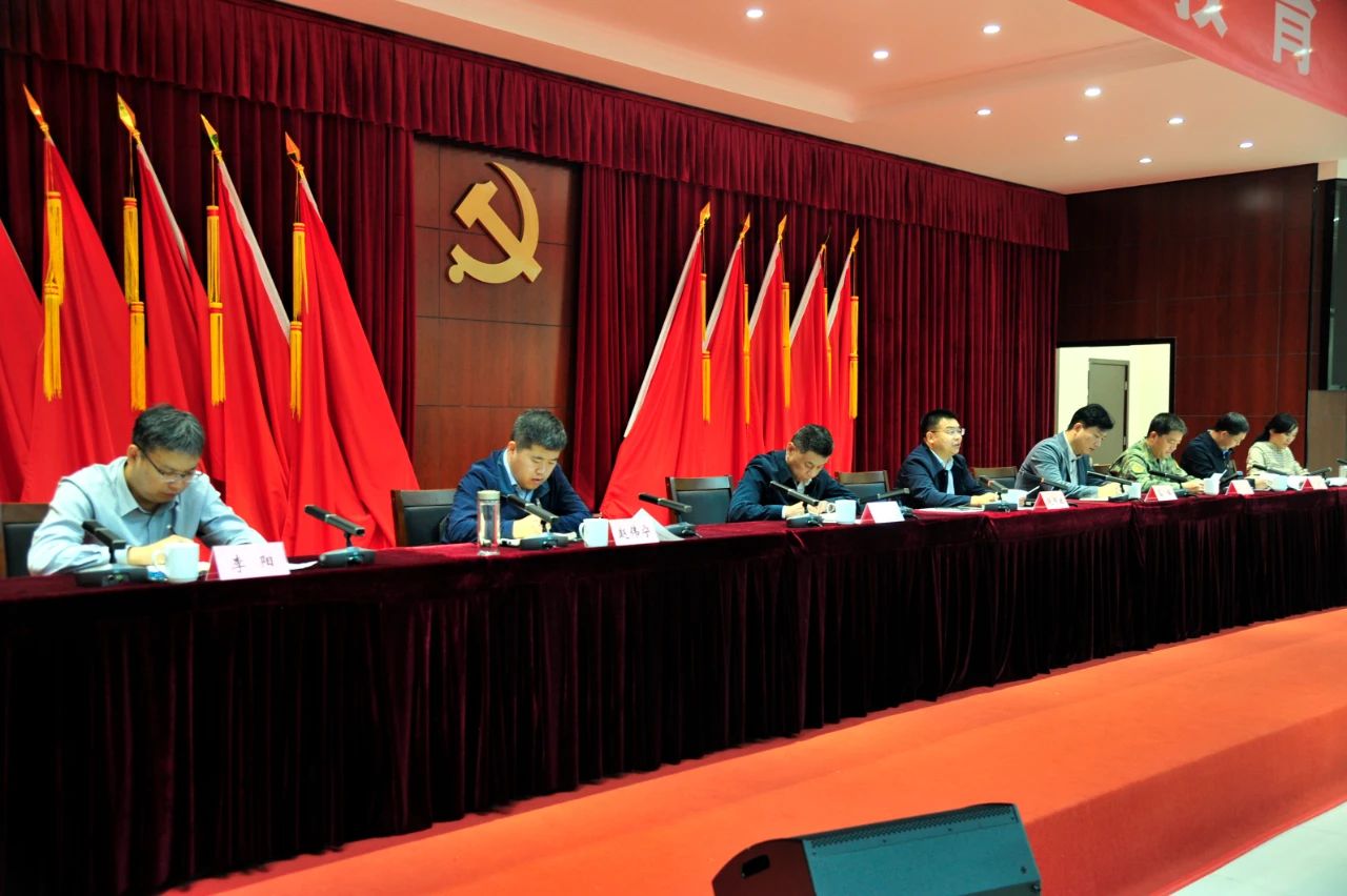 1697775793202056219.png tem.png