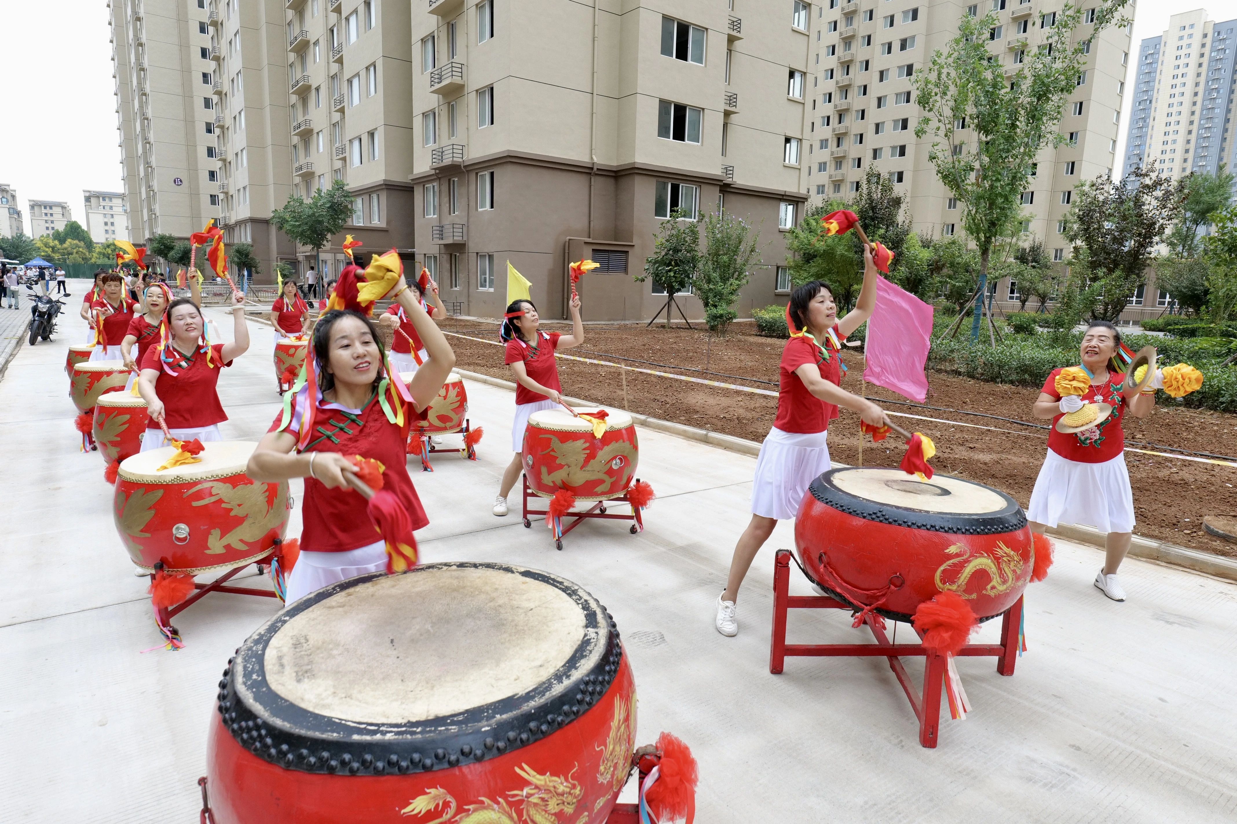 1726709240768080280.png tem.png