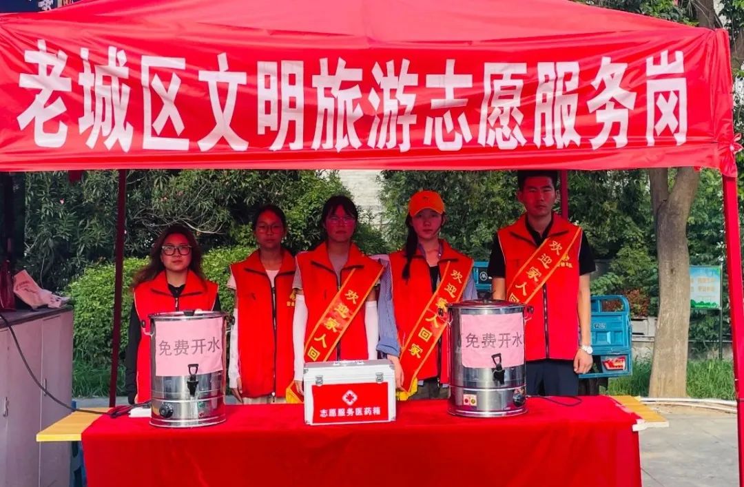 1755850293359075895.png tem.png