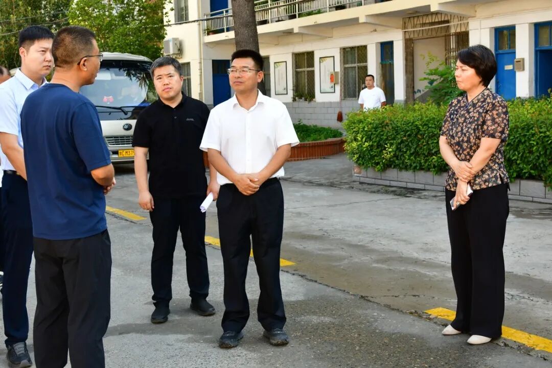 1756797953389000425.png tem.png