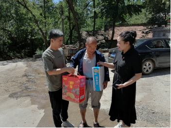 情系老党员  慰问暖人心(1)149.png