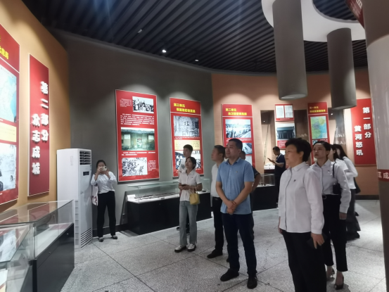 开展主题党日暨“五联五促”互联共建活动389.png