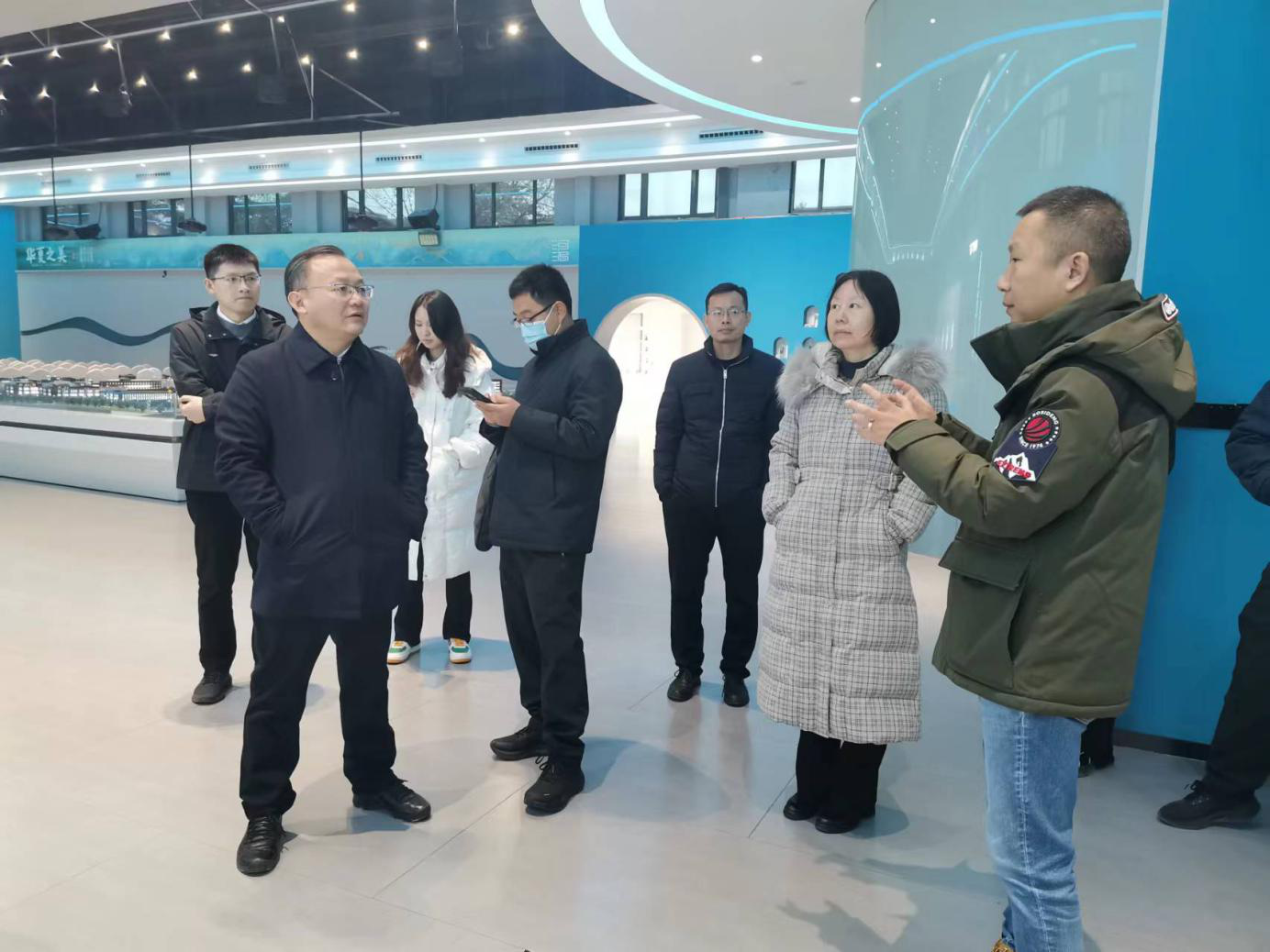河南省人民政府研究室调研组来洛调研县域经济发展