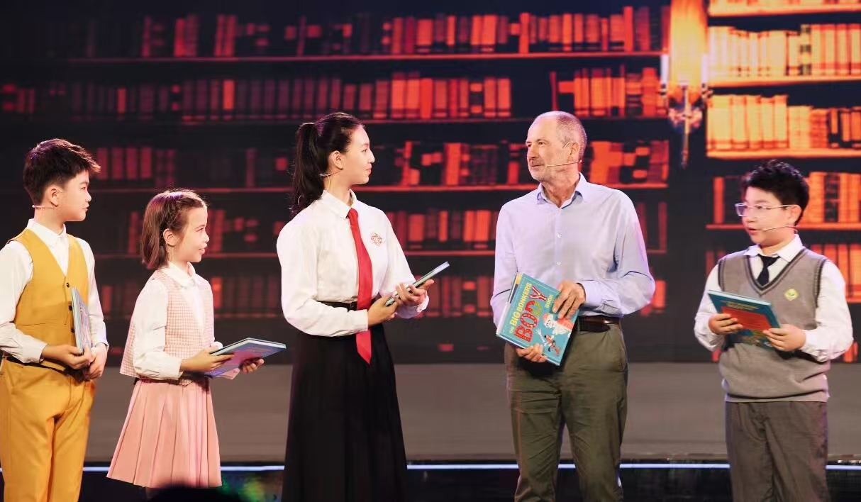 少年闪闪发光，扬帆2025！