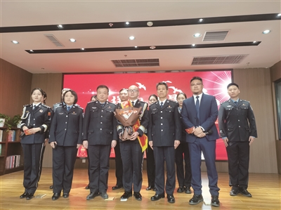 学习“最美基层民警”,讲好洛阳榜样故事 学习“最美基层民警”,讲好洛阳榜样故事