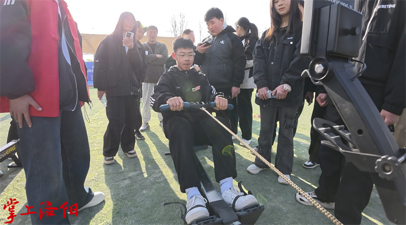 24201357_4175.jpg