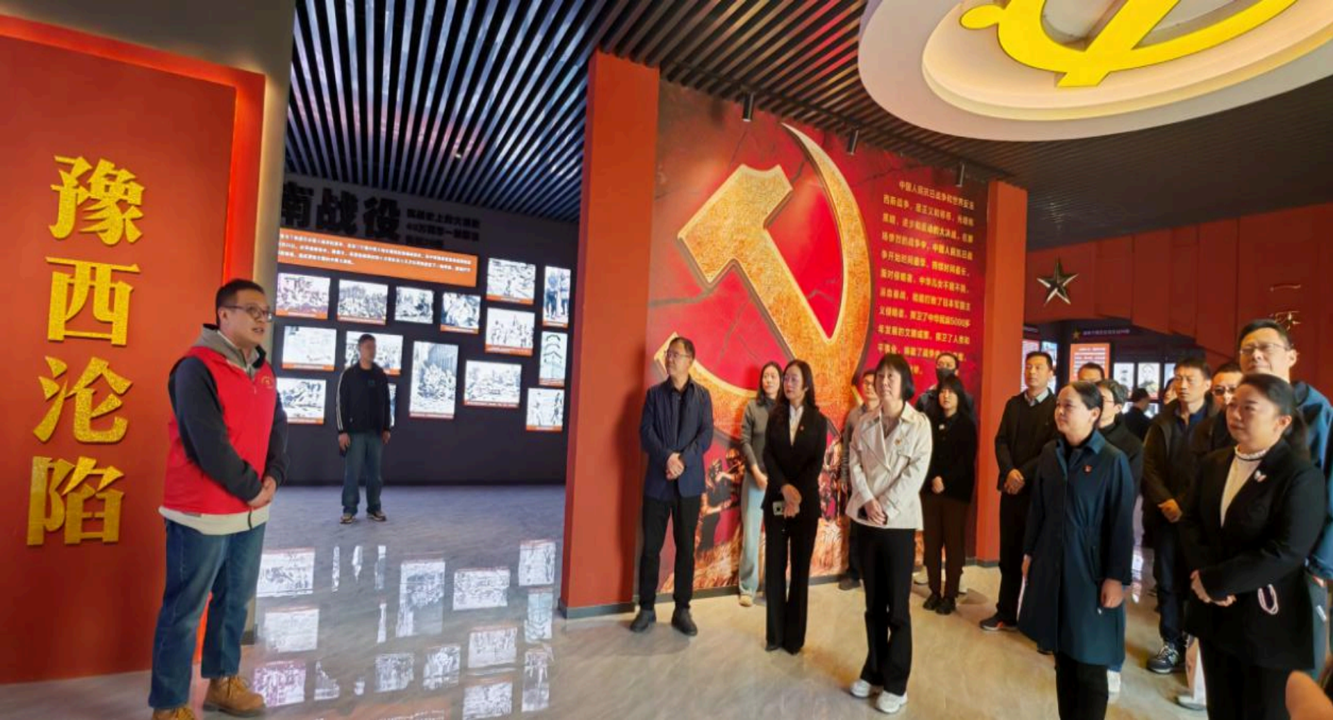 洛阳市政府研究室（市政府发展研究中心）开展“我们的节日”暨“缅怀革命先烈 传承红色基因 汲取奋进力量”主题党日活动 ——探寻抗战记忆与新时代乡村蝶变