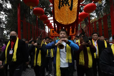 清明节关氏后裔到洛阳关林承祖志,祭祀武圣关羽,传承好家风