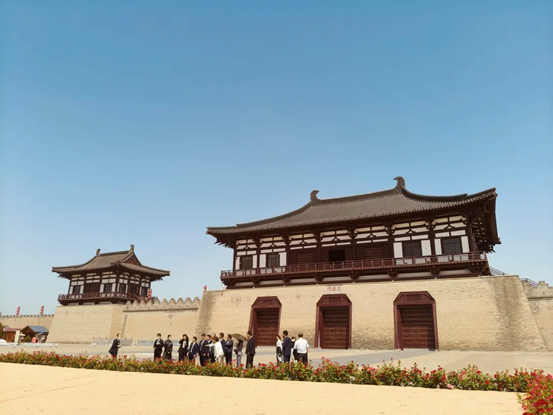 深化中日城市文化交流合作——日本冈山市副市长一行参观考察定鼎门遗址博物馆 深化中日城市文化交流合作——日本冈山市副市长一行参观考察定鼎门遗址博物馆