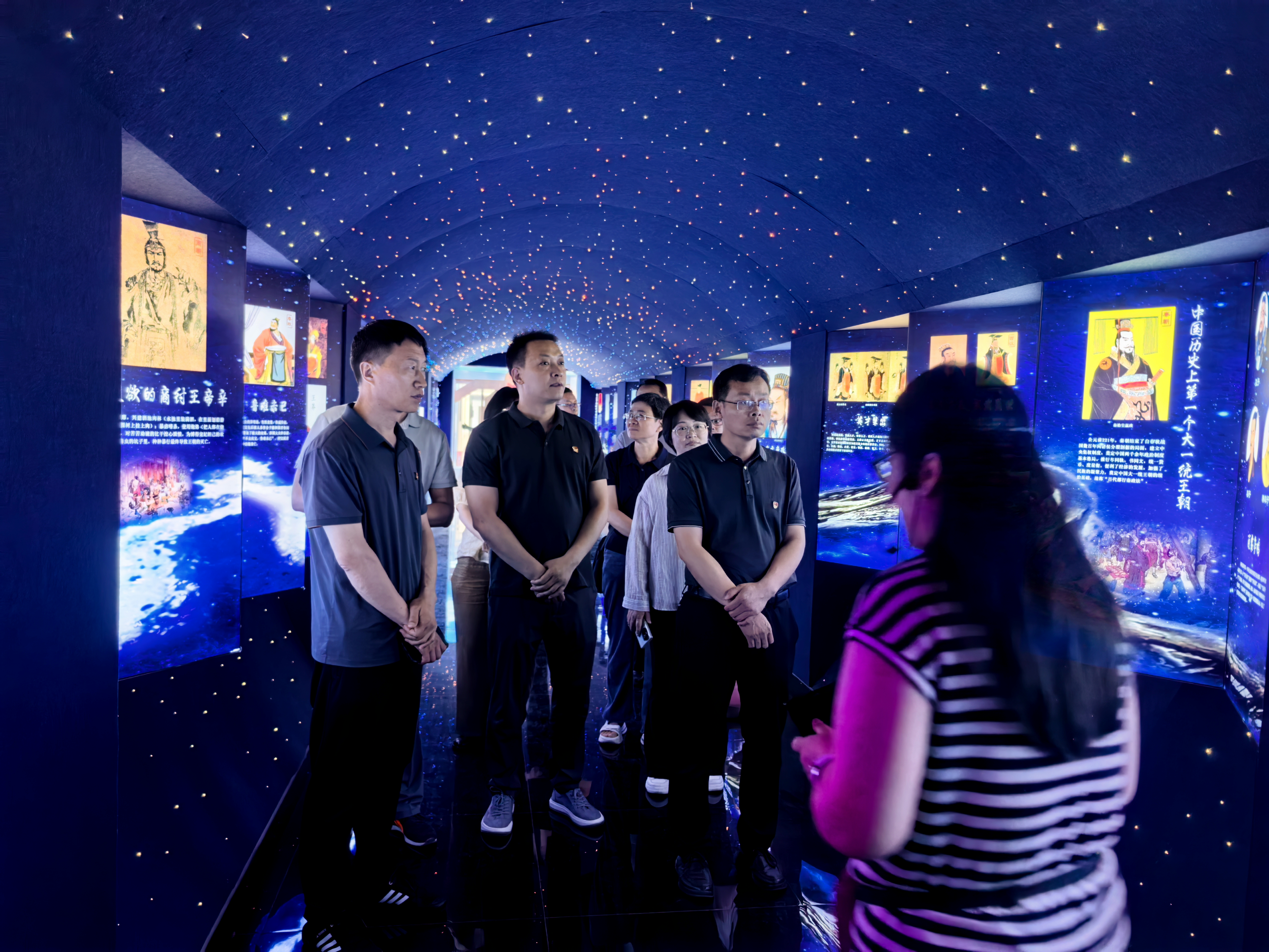 市政府研究室（市政府发展研究中心）开展“以案为鉴知敬畏 筑牢信念勇担当”主题党日暨警示教育活动