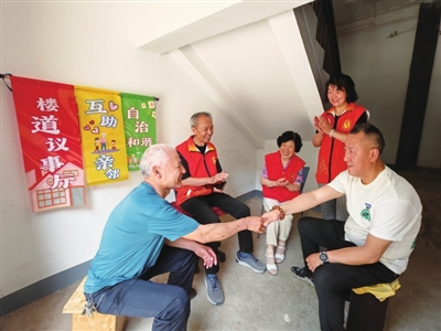 党建领航风帆劲 网格赋能绘新篇