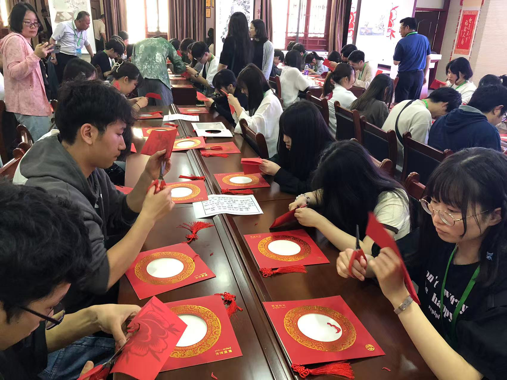 2025日本青少年访豫交流营”走进洛阳——触摸千年古都文脉 共筑中日友好未来