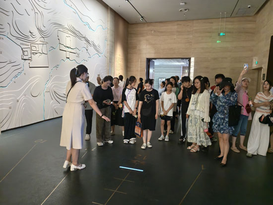 探寻历史根脉 践行责任担当——洛阳民俗博物馆党支部到汉魏洛阳故城遗址博物馆开展主题党日活动