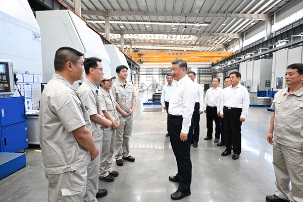 习近平总书记在洛阳市考察调研