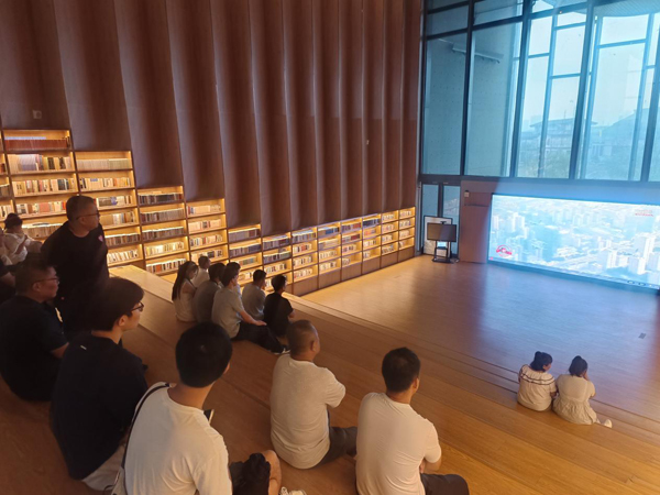 洛阳隋唐大运河文化博物馆收听收看纪念中国人民抗日战争暨世界反法西斯战争胜利80周年大会情况报告