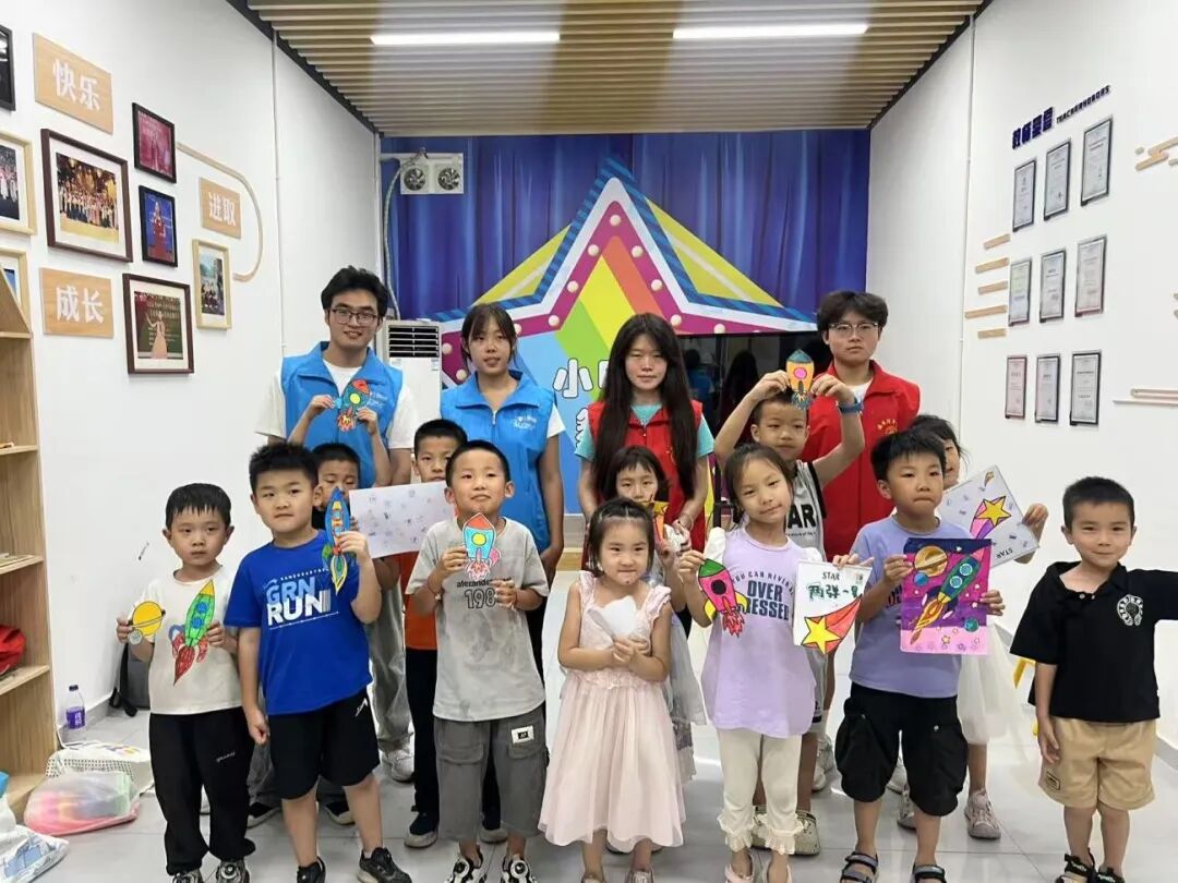 “青暖童心”解锁暑期新可能：洛阳构建“ 公益托管+基层治理”青年服务矩阵