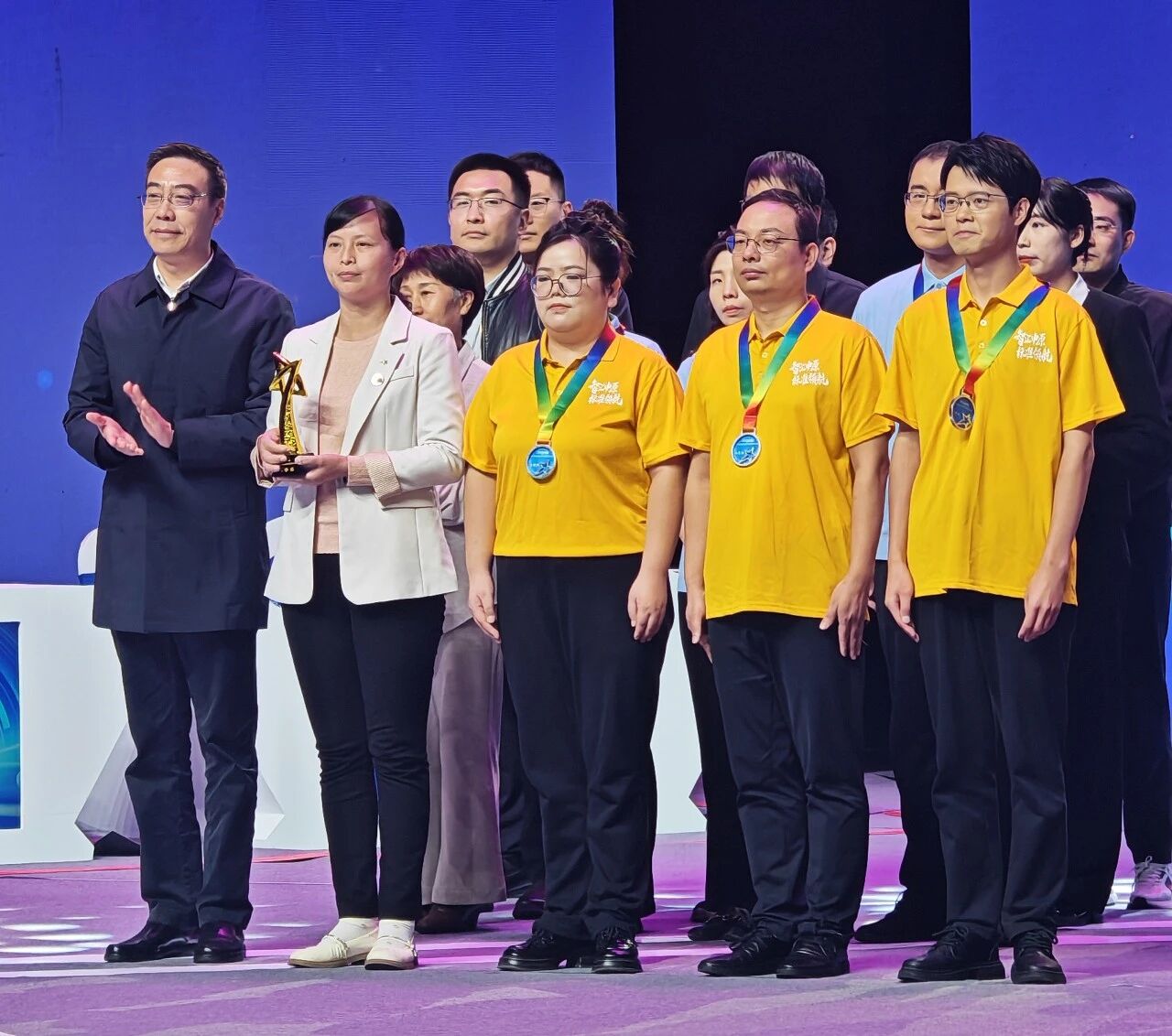 洛阳市代表队获省标准化知识竞赛决赛二等奖 洛阳市代表队获省标准化知识竞赛决赛二等奖