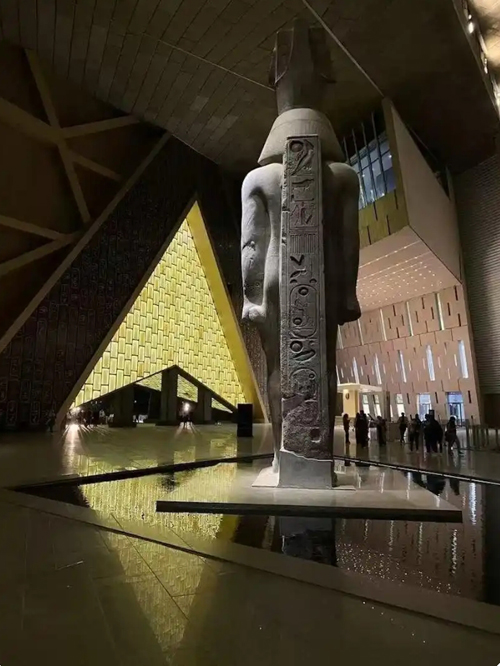 【国际新闻】馆藏文物惊艳世界!大埃及博物馆正式开馆 【国际新闻】馆藏文物惊艳世界!大埃及博物馆正式开馆