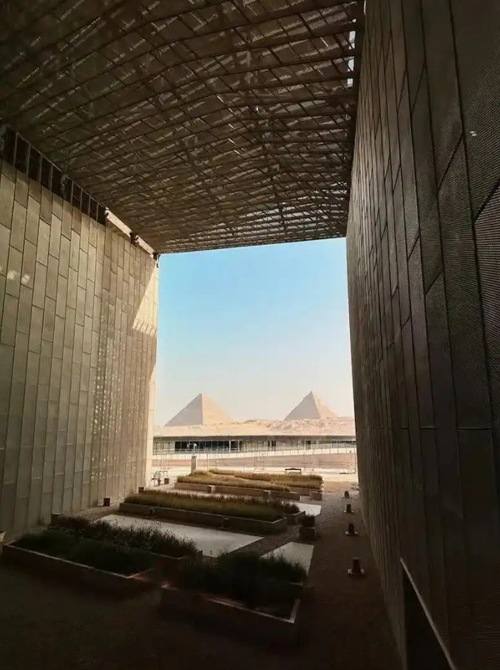 【国际新闻】馆藏文物惊艳世界!大埃及博物馆正式开馆 【国际新闻】馆藏文物惊艳世界!大埃及博物馆正式开馆