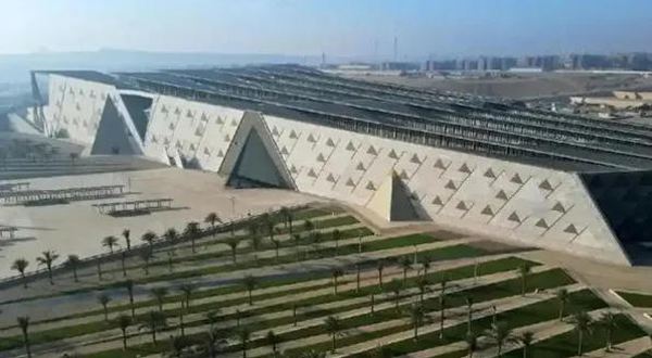 【国际新闻】建了20年的大埃及博物馆今日开放，华裔建筑师主导设计