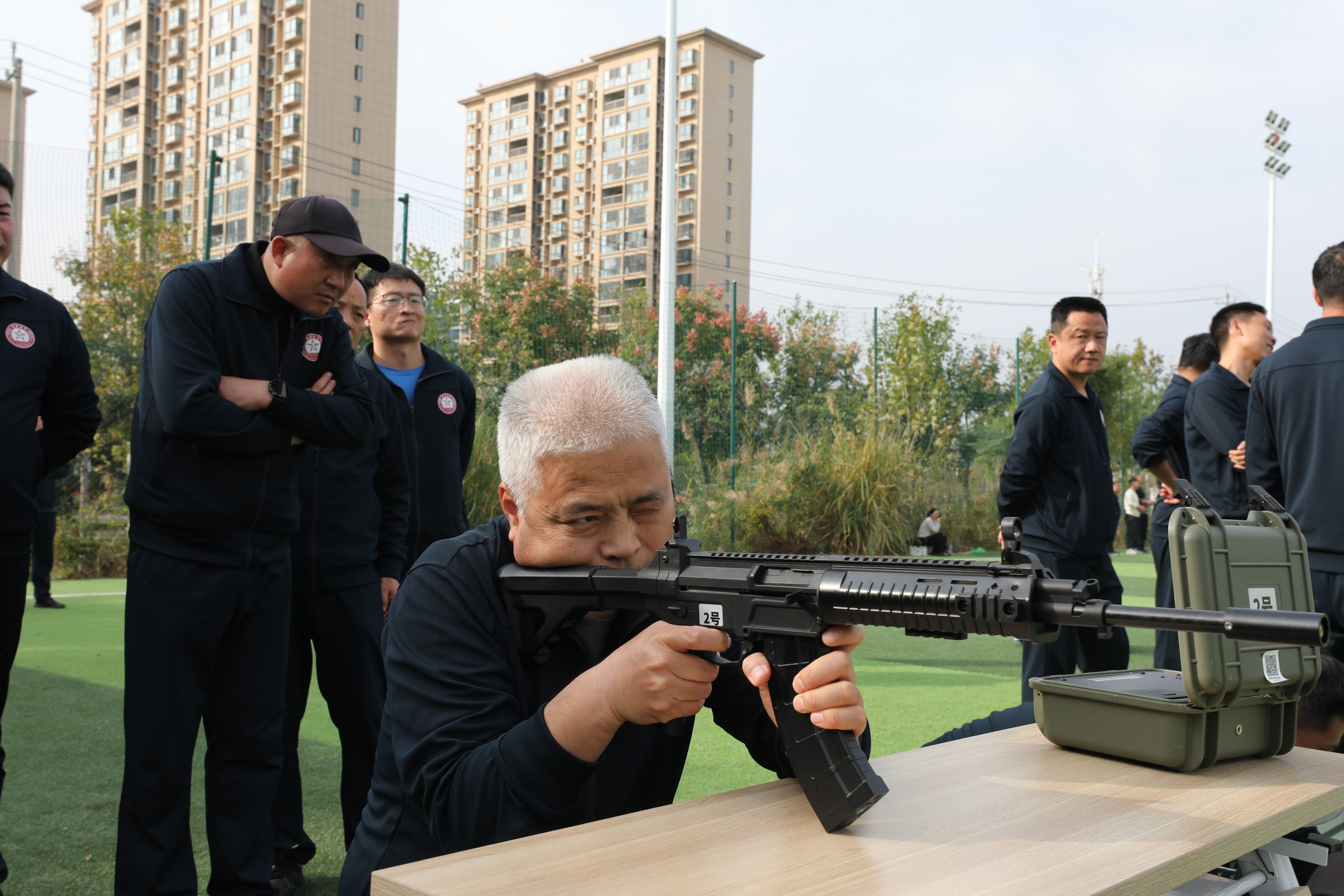 科技赋能练精兵 淬火砺剑铸铁拳 ——洛阳国防动员系统2025年“准军事化”训练技能篇  