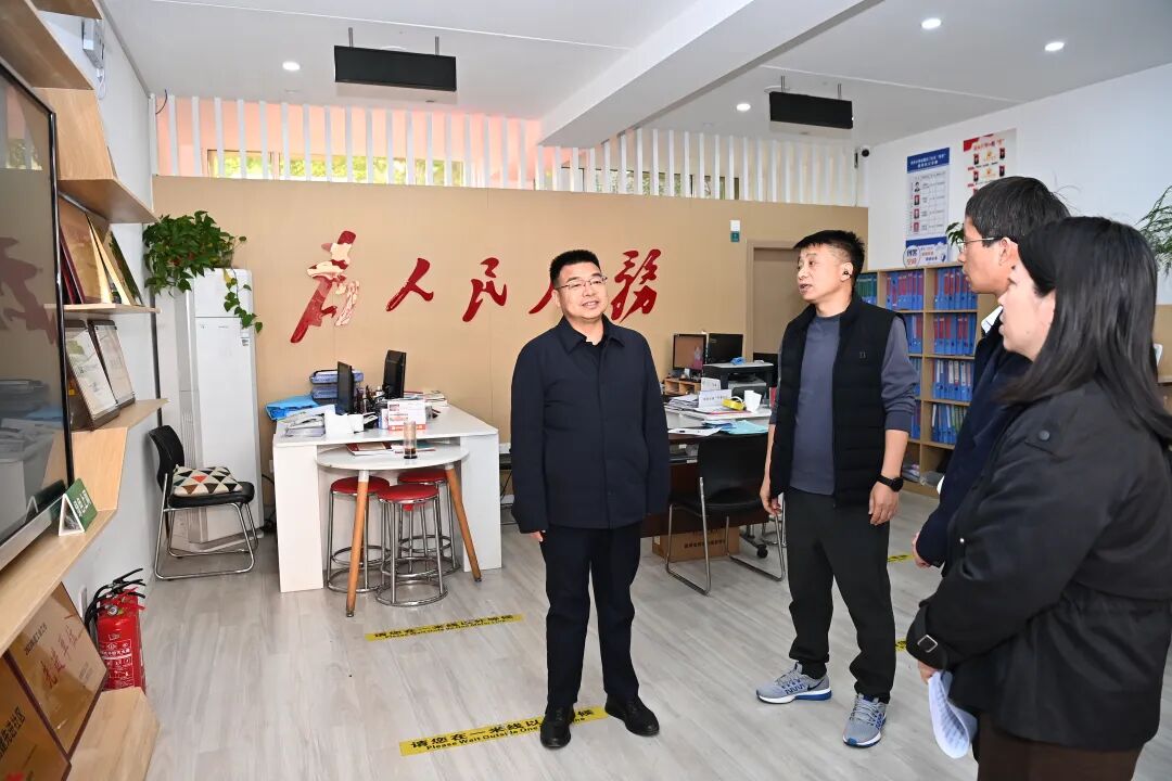 赵书政带队调研重点工作 赵书政带队调研重点工作