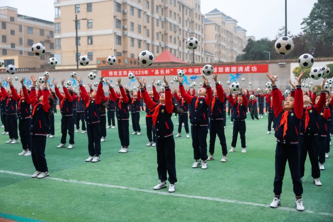 宜阳县成功举办“县长杯”青少年校园足球联赛