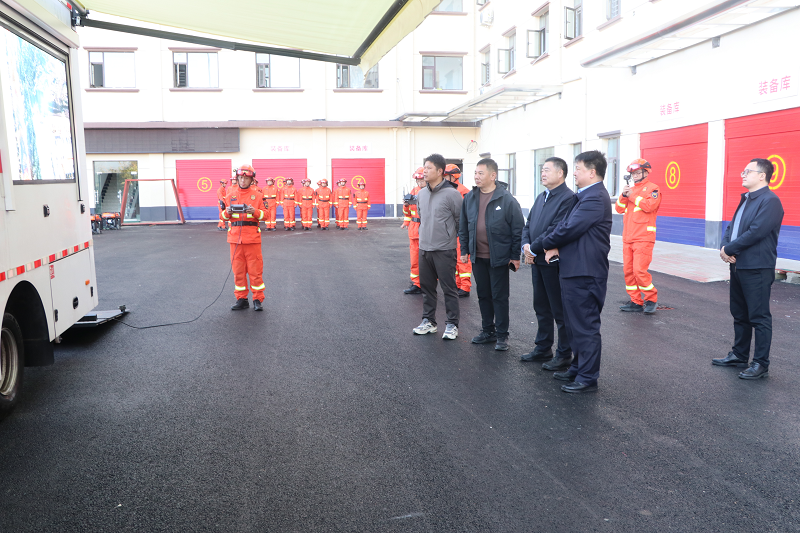 马怀庆到栾川县嵩县检查调研工作   