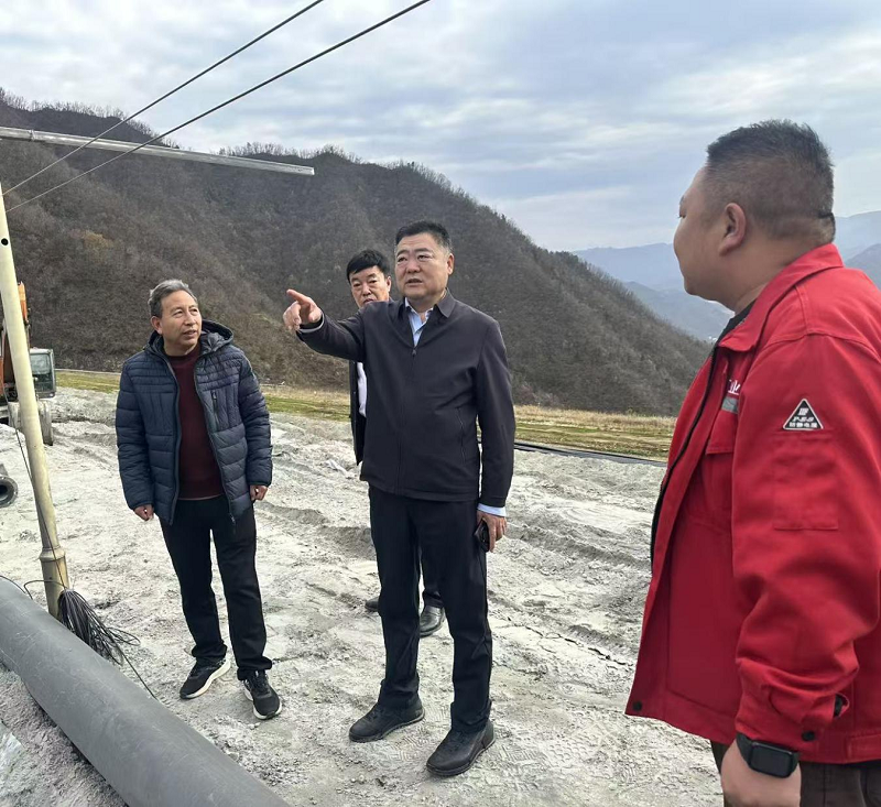 马怀庆到栾川县嵩县检查调研工作   