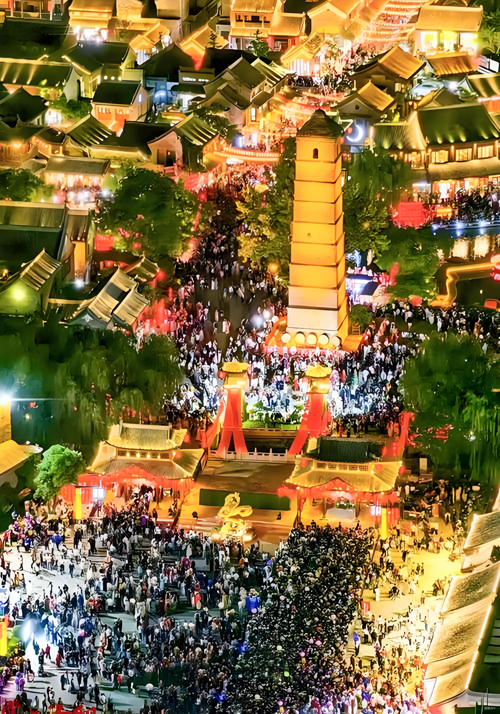 市委常委会召开会议 陈春江主持并讲话