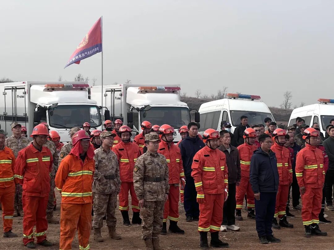 hth登录网页入口开展2025-2026年度森林防灭火联防联训联战实战演练