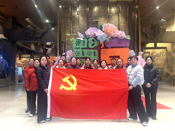 洛阳周公庙博物馆党支部携手应天门社区党委、豫通街小学党支部赴隋唐洛阳城遗址博物馆 开展联合党建活动 洛阳周公庙博物馆党支部携手应天门社区党委、豫通街小学党支部赴隋唐洛阳城遗址博物馆 开展联合党建活动