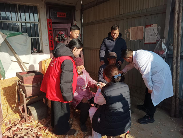 精准对接医疗资源 福昌村驻村工作队把健康服务送到群众身边