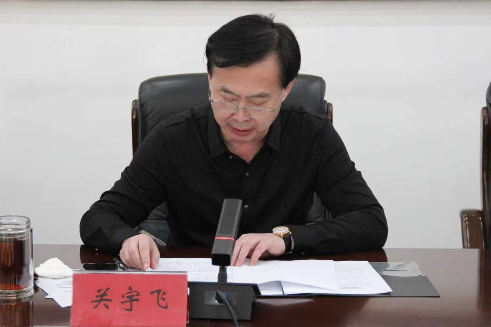 市发改委召开党组扩大会议 研究部署开展树立和践行正确政绩观学习教育工作