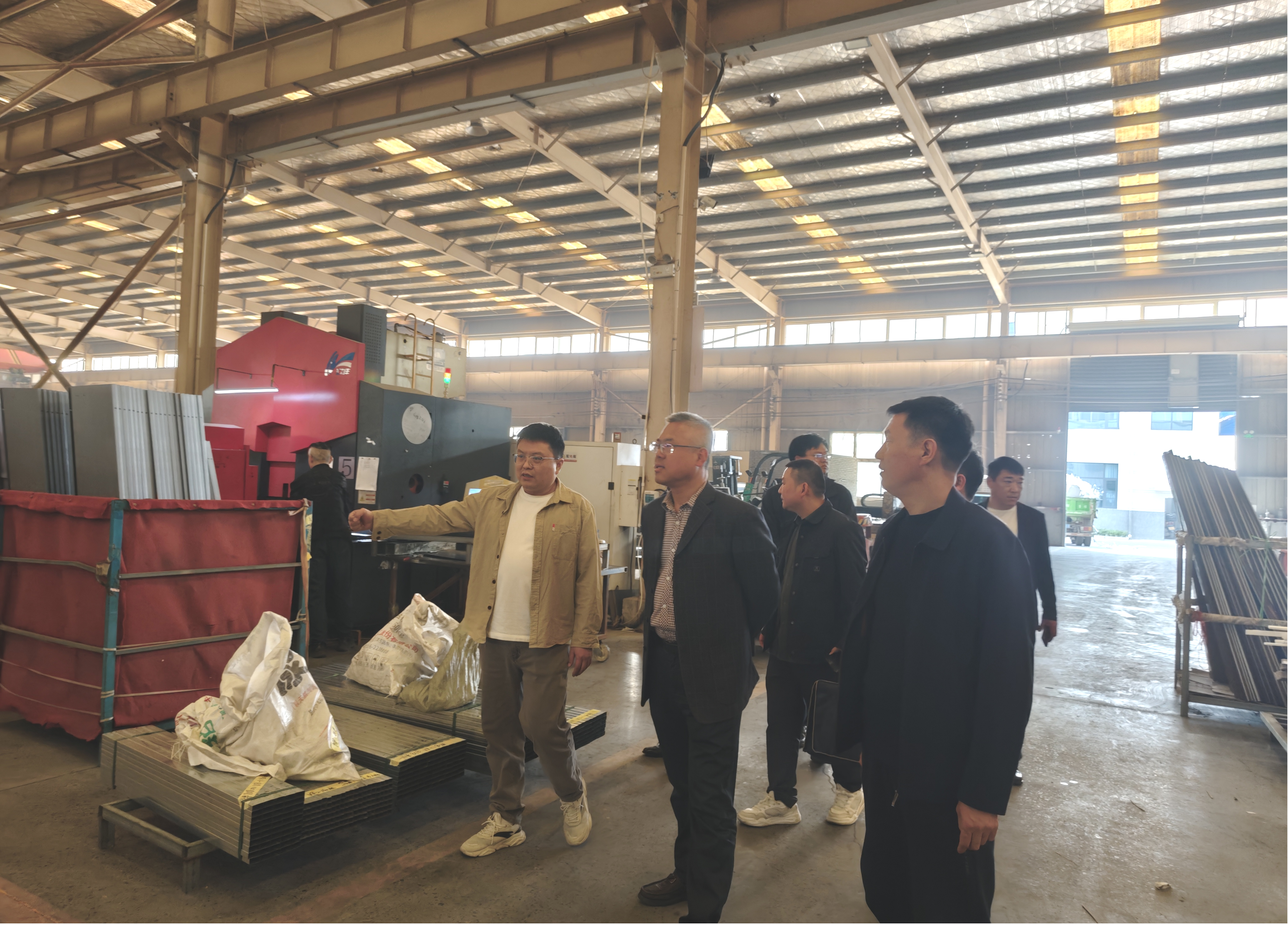 上海交大郑州研究院到偃师区开展产学研对接