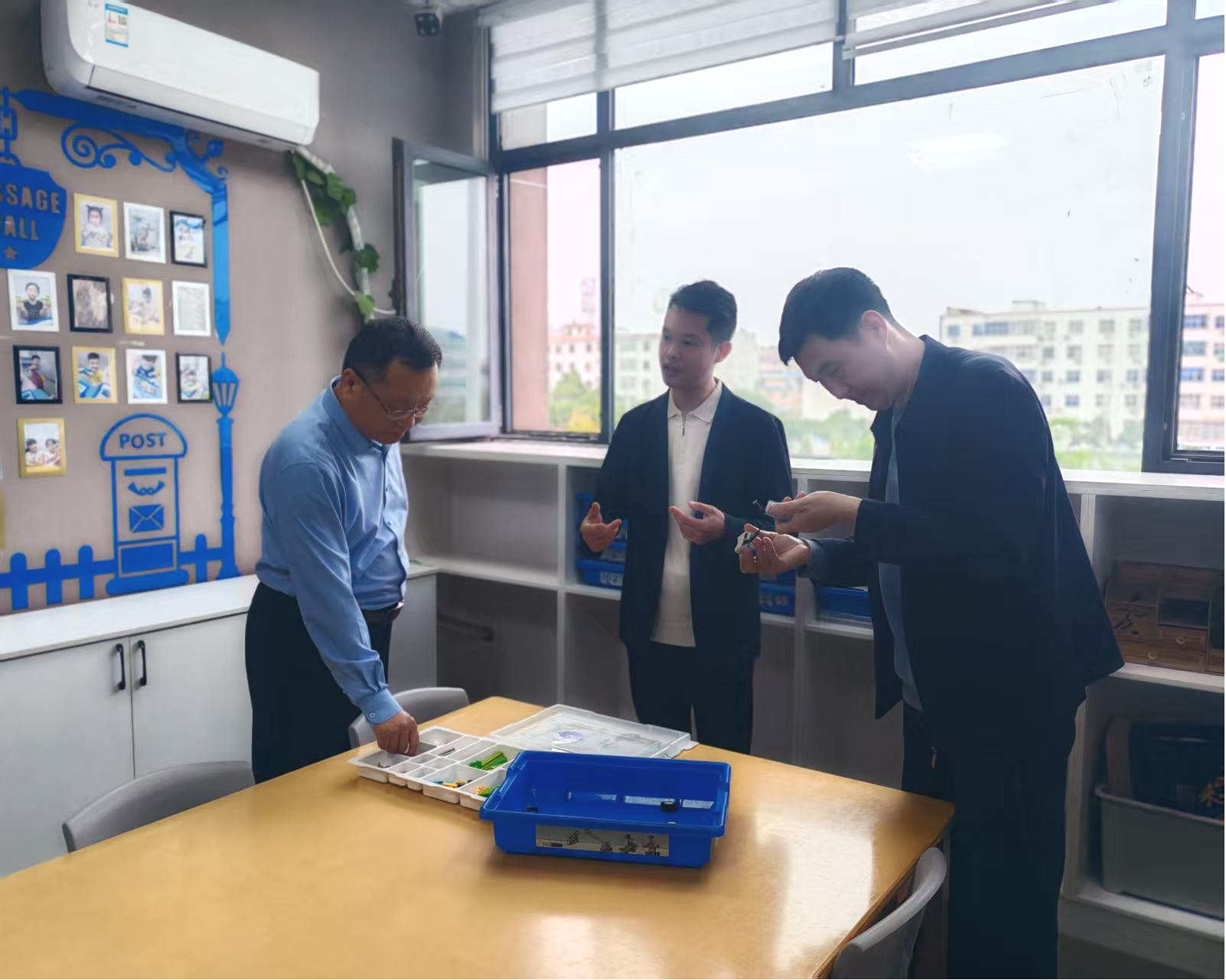 洛阳市科技局领导到偃师区指导消防安全工作