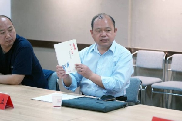 洛八办纪念馆举办首场青年理论学习观摩会