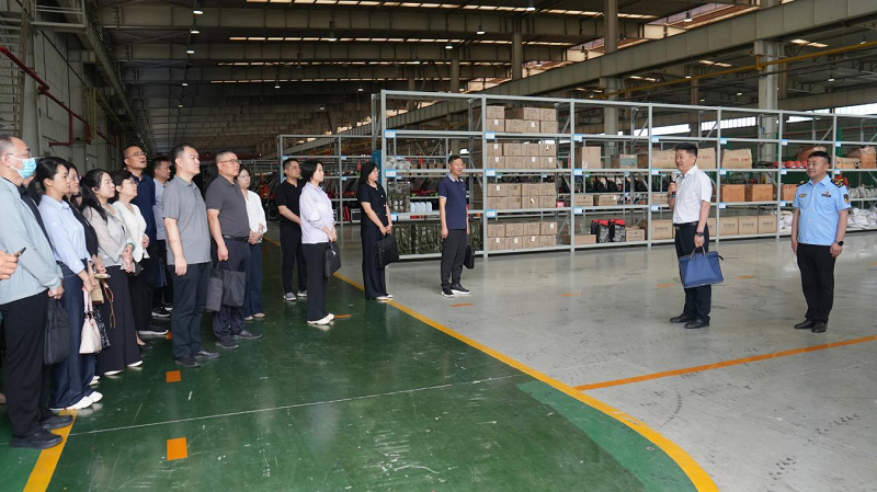 市直机关党建第一、第三协作组赴市安全生产应急救援中心开展“两个作用”经验交流