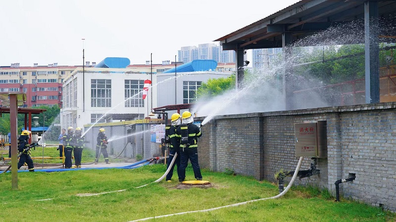 全省工贸行业应急救援综合演练在洛阳举行 全省工贸行业应急救援综合演练在洛阳举行