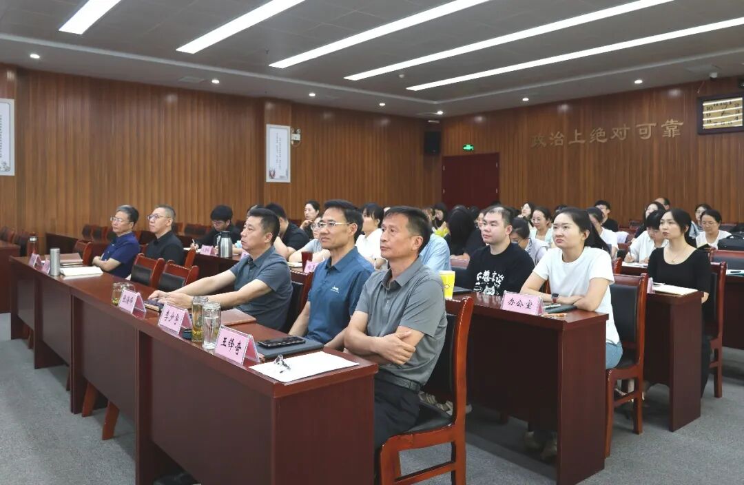市统计局举办2026年第三期“群英荟萃话统计”活动