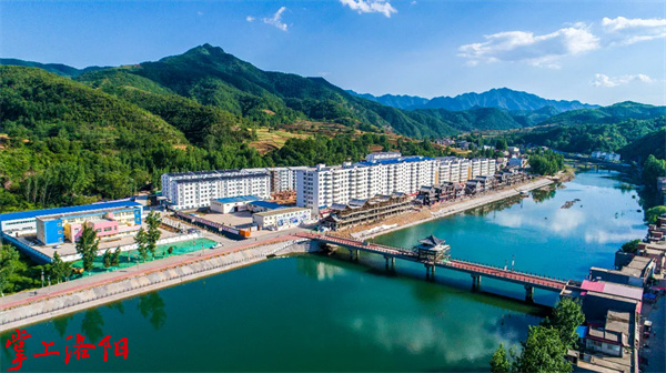 乡野织锦换新颜